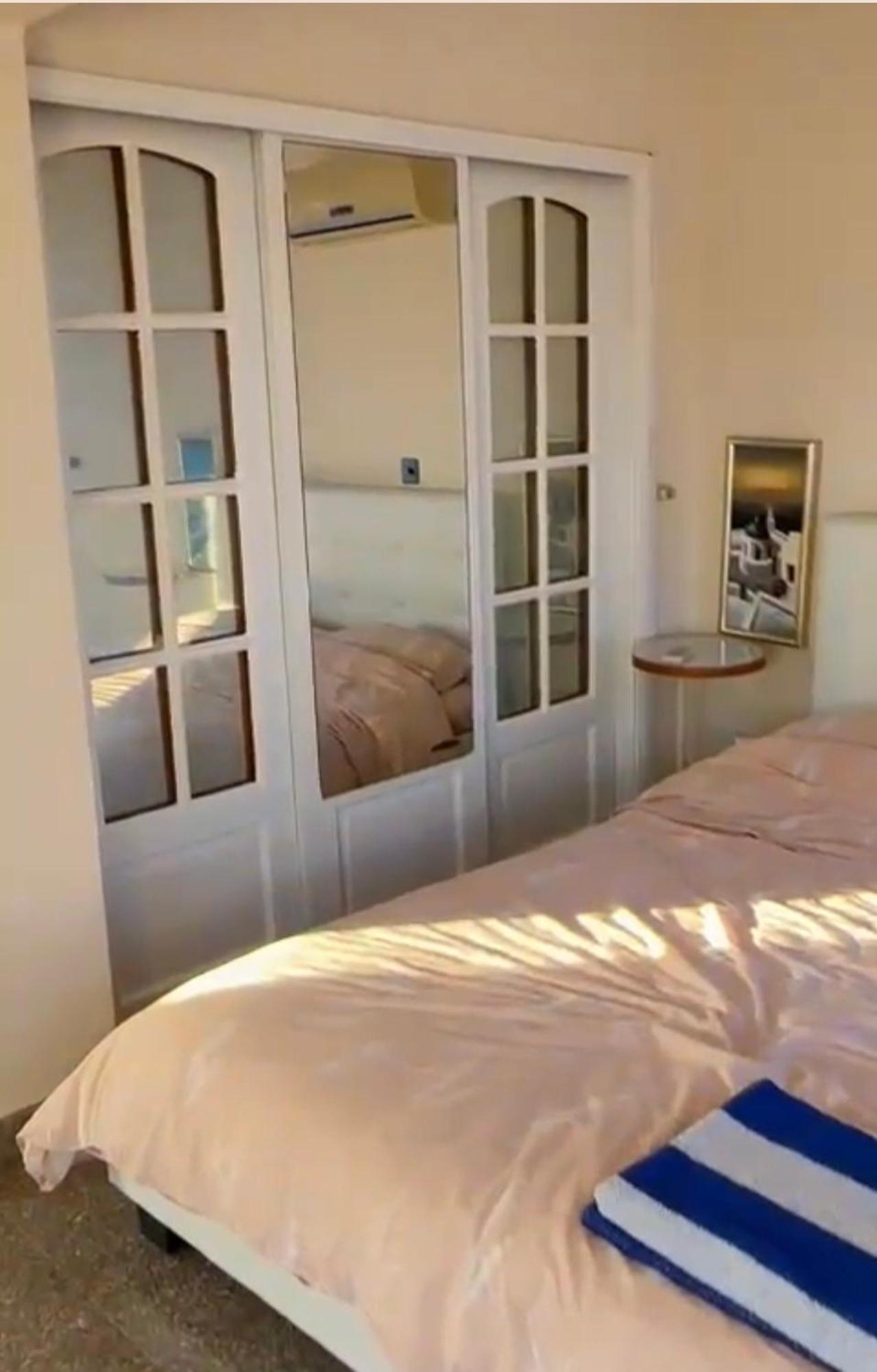 Zygi Beachfront Villa Esterno foto